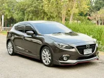 Mazda 3 Hatchback S Sports ปี 2015