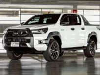 2022 Toyota Hilux Revo 2.4 Rocco รถกระบะ 