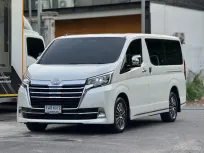 2025 Toyota Majesty 2.8 Premium รถตู้/MPV ผ่อนได้ รถสวย ไมล์น้อย  