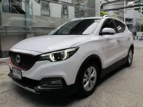2018 MG ZS 1.5 D เกียร์AUTO สีขาว ปุ่มSTART เบาะหนัง พวงมาลัยมัลติ จอDVD 
