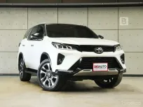 2023 Toyota FORTUNER 2.4 Legender (Black top) SUV AT ไมล์แท้ รับประกันตัวรถ 5 ปี 150,000 KM B4502