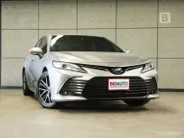 2022 Toyota CAMRY 2.5 HEV Premium ไมล์แท้ 5หมื่น Minorchange สีเทาใหม่ มีรับประกันจาก Toyota B1636