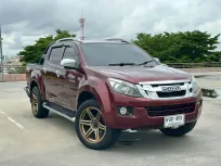  รถสภาพดี มีประกัน Isuzu D-Max V-Cross 3.0 Z-Prestige  Double cab เกียร์ MT 4 WD สีแดง ปี 2013 
