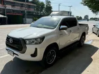 2020 Toyota Hilux Revo 2.4 Prerunner รถกระบะ 