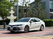 TOYOTA CAMRY 2.5 G 2020 ไมล์น้อย Service ศูนย์