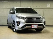 2022 Toyota INNOVA 2.8 Crysta Premium Wagon AT ไมล์แท้ (TOP ที่สุดในรุ่น) Full Option B8806