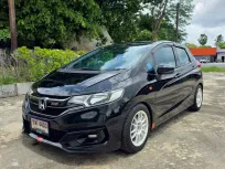 2018 Honda JAZZ 1.5 i-VTEC รถเก๋ง 5 ประตู รถสภาพดี มีประกัน ไมล์แท้  ของแต่งเพียบ 