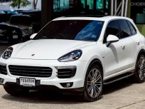 Porsche Cayenne 3.0 2015 ไมล์น้อย ประวัติชัดเจน 