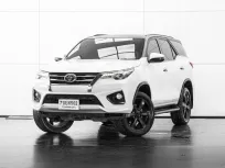 Toyota Fortuner 2.8 TRD Sportivo Blacktop 2WD 2017