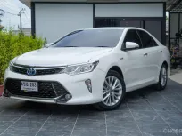 2016 Toyota CAMRY 2.5 Hybrid รถเก๋ง 4 ประตู ฟรีดาวน์