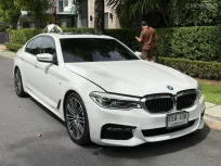 2017 BMW 5 Series 2.0 530i รถเก๋ง 4 ประตู รถสวย ไมล์น้อย 