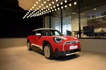 MINI เปิดตัว Cooper SE และ Aceman SE Classic พร้อมรุ่นแต่งพิเศษ JCW Aero Pack และ Aspen White Collection ในงาน Motor Expo 2025