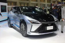 Lexus เปิดตัว The New All-electric RZ ครอสโอเวอร์ไฟฟ้าหรู เคลมวิ่ง 600 กม. เริ่มต้น 2.99 ล้านบาท ในงาน Motor Expo 2025