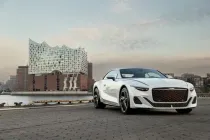 เบนท์ลีย์ มุ่งงานฝีมือดิจิทัล มอบตัวเลือก ‘Bespoke Animated Welcome Lamp’ ไฟต้อนรับแอนิเมชันออกแบบเฉพาะ ครั้งแรกในโลกยนตรกรรม