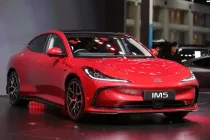 เอ็มจี ประกาศราคา MG IM5 อย่างเป็นทางการ ในราคาพิเศษ 1,449,900 บาท พร้อมข้อเสนอพิเศษทุกรุ่น  ในงาน Motor Show 2026