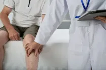 ผ่าตัดส่องกล้องข้อ ดีต่อเข่า และข้อต่อกว่ายังไง ?