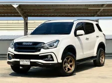 ISUZU MU-X 1.9 THE ONYX  ท็อปสุด สุดประหยัด ปี2020 แท้สภาพเดิมๆทุกจุด น็อตไม่มีขยับ สีไม่เคยทำสักจุด