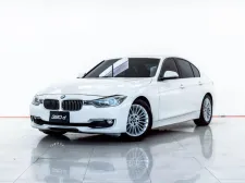 4A671 BMW 320i 2.0 LUXURY 2015