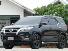 2018 Toyota Fortuner 2.8 TRD Sportivo รถกระบะ ฟรีดาวน์