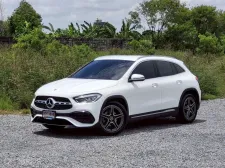 MERCEDES-BENZ GLA200 AMG Dynamic (W247) ปี 2022 ประหยัดเป็นล้าน คอมแพค SUV สุดหรู ภายในกว้างนั่งสบาย