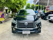 2021 Toyota Innova 2.8 CRYSTA  Premium รถตู้/MPV รถสวย