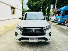 2022 Toyota Innova 2.8  CRYSTA  Premium MPV ออกรถ 0 บาท