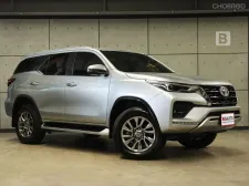 2022 Toyota FORTUNER 2.4 V 4WD SUV AT ไมล์แท้ Warranty5 ปี 150,000KM B7756