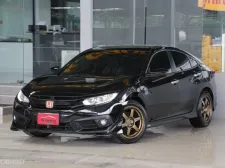 Honda CIVIC 1.8 EL i-VTEC ปี2017 รถบ้านแท้ๆ ใช้น้อยเข้าศูนย์ตลอด สวยเดิมทั้งคัน ไม่เคยติดแก๊ส ฟรีดาว
