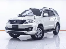 1D904 TOYOTA FORTUNER 3.0 V 2WD AT 2014