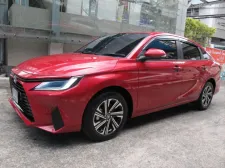 2024 TOYOTA YARIS ATIV 1.2 SMART AUTO สีแดง วิ่งน้อย 5,278 กม.  รถรถสวย สภาพใหม่ ฟรีดาวน์