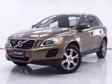 1E073 VOLVO XC60 2.0 D3 AT 2012