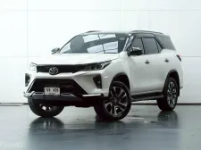 2022 TT.FORTUNER 2.4 LEGENDER BLACK TOP 4WD.