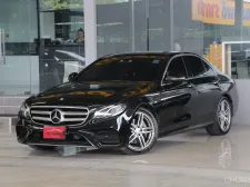 Mercedes-Benz E-Class 2.0 E220d AMG ปี 2017 รถบ้านแท้ๆ ใช้น้อยเข้าศูนย์ตลอด สวยเดิมทั้งคัน ฟรีดาวน์