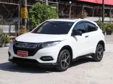 2020 Honda HR-V 1.8 RS SUV ออกรถ 0 บาทผ่อน 11,000.-/6ปี