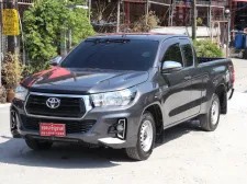 2020 Toyota Hilux Revo 2.4 Z Edition รถกระบะ ออกรถ 0 บาท ผ่อน 7,000/6ปี