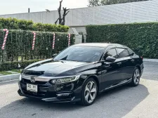 2019 Honda ACCORD 2.0 e:HEV รถเก๋ง 4 ประตู รถบ้านแท้ ไมล์น้อย มือเดียวป้ายแดง 