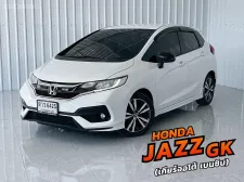 โฉม GK Honda JAZZ 1.5 RS i-VTEC  รถเก๋ง 5 ประตู ออกรถง่าย