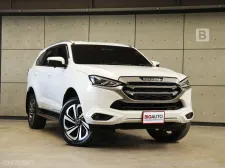 2022 Isuzu MU-X 3.0 Ultimate 4WD SUV AT ไมล์แท้ มือแรกจากป้ายแดง สภาพไม่ต่างจากรถใหม่ B6039