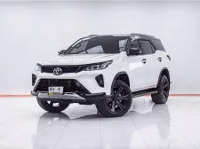 1E760 TOYOTA FORTUNER 2.4 LEGENDER BLACK TOP 4WD AT 2022