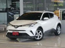 Toyota C-HR 1.8 ENTRY ปี 2019 ไมล์แท้แน่นอน21,xxxโล รถบ้านแท้ๆ สวยเดิมทั้งคันรับประกัน ออกรถ0บาท