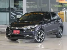 Honda HR-V 1.8 EL ปี 2016 รถบ้านมือเดียว ใช้น้อยเข้าศูนย์ตลอด ไม่เคยติดแก๊ สวยเดิม ออกรถ0บาท