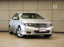 2010 Honda City 1.5 V Sedan AT ตัวรถติดตั้งแก๊ส LPG หัวฉีดของ Europe Gas มาอย่างดี B9285