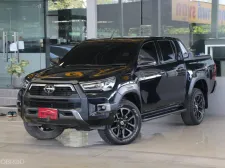 Toyota Hilux Revo 2.4 Prerunner Rocco ปี23 รถบ้านมือเดียว ใช้น้อยเข้าศูนย์ตลอด สวยเดิมทั้งคัน ฟรีดาว