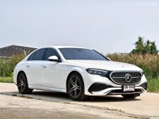 2025 Mercedes-Benz E-Class 2.0 E220d รถเก๋ง 4 ประตู รถบ้านมือเดียว ไมล์น้อย เจ้าของขายเอง  