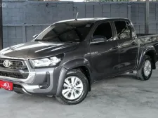 TOYOTA HILUX REVO 2.4 Z EDITION MID STD M/T สี่ประตู ปี2020 จดปี2021(mnc) โฉมหมูป่า สีเทา