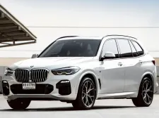 2023 BMW X5 3.0 xDrive45e SUV รถบ้านมือเดียว BSI ถึง 2027