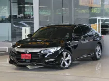 Honda ACCORD 2.0 Hybrid TECH ปี 2019 รถบ้านมือเดียว ไมล์น้อยเข้าศูนย์ตลอด สวยเดิมทั้งคัน ออกรถ0บาท