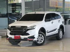 Isuzu MU-X 1.9 active ปี 2022 สวยชิดป้ายแดง ไมล์19,xxxโล เข้าศูนย์ตลอด รถบ้านมือเดียว ออกรถ0บาท