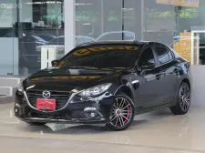 Mazda 3 2.0 C ปี 2015 รถบ้านมือเดียว จอแอนดรอย ใช้น้อยเข้าศูนย์ตลอด ไม่เคยติดแก๊ส สวยเดิม ฟรีดาวน์