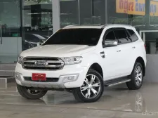 Ford Everest 3.2 Titanium plus 4WD ปี 2017 รถบ้านมือเดียว เข้าศูนย์ตลอด สวยเดิมทั้งคัน ออกรถ0บาท